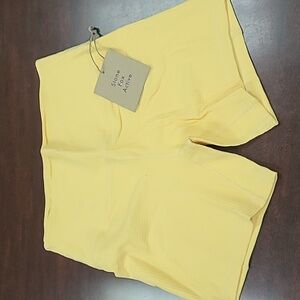 NWT Stone Fox Exhale Shorts Flax Yellow Waffle Large